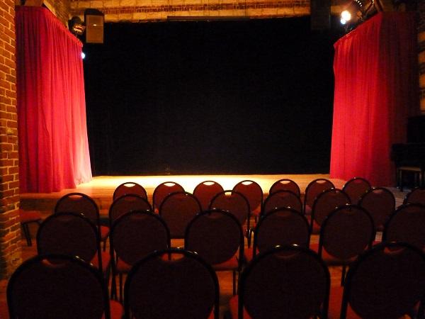 Théâtre Ronny Coutteure 1