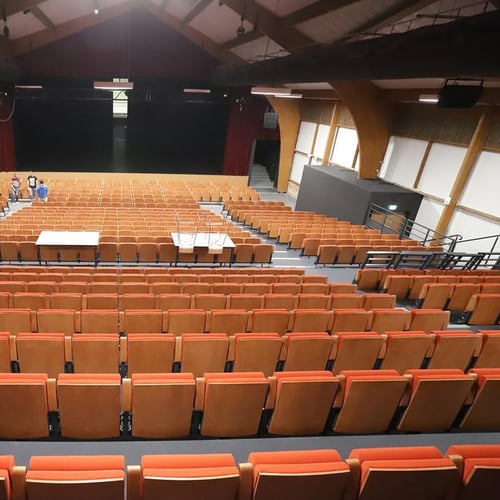 Théâtre Léo Ferré 1