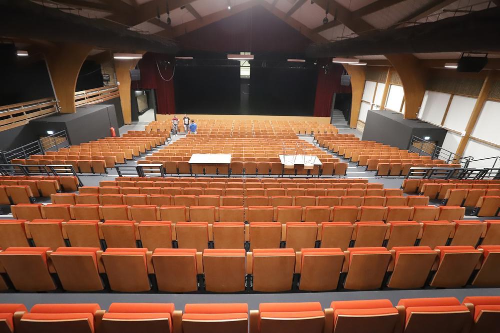 Théâtre Léo Ferré 1