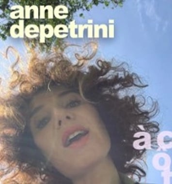 Anne Depetrini - À Côté