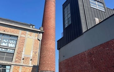 Visite guidée de la galerie d'art La Teinturerie