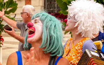 Les drôles de dames
