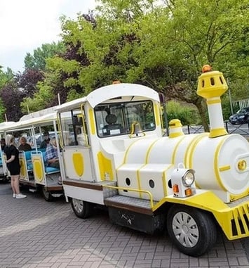 Visite historique commentée par Monsieur le Maire en petit train