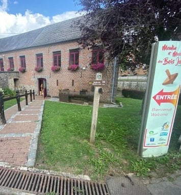 Visite libre du Musée des Bois Jolis de Felleries