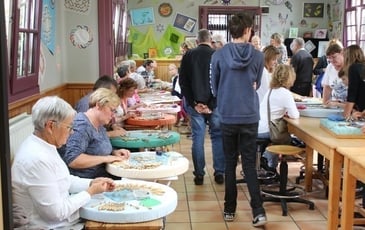 Exposition et démonstrations par les dentelliers et dentellières