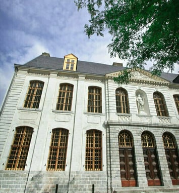 Visite guidée du Présidial, ancien palais de justice du XVIIIe siècle et de ses cachots