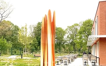 Sculpture en verre de Guillaume Bottazzi à Croix