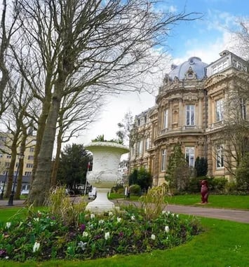 Visite guidée « L'hôtel de ville en détails »