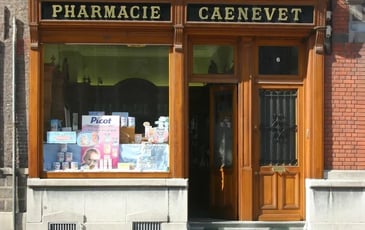 Visite commentée de la Pharmacie Caenevet, Roye