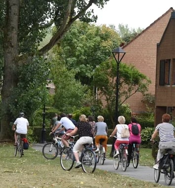Visite guidée à vélo sur l'histoire de la construction de la ville nouvelle