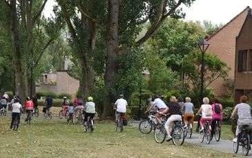 Visite guidée à vélo sur l'histoire de la construction de la ville nouvelle