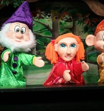 Chaperon rouge et compagnie
