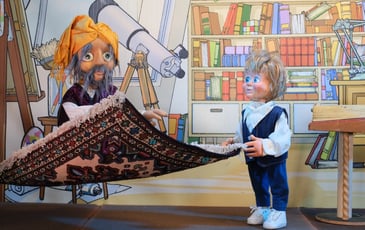 Le Parchemin des Sens - spectacle de marionnettes pour enfants et familles