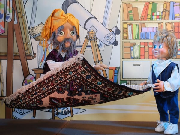 Le Parchemin des Sens - spectacle de marionnettes pour enfants et familles