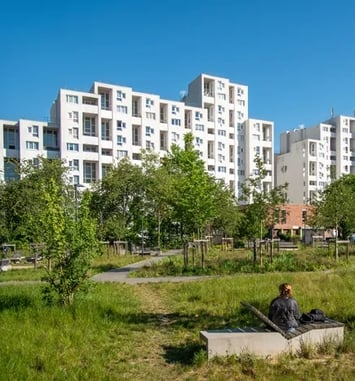La maison de quartier Jacques Brel fête le patrimoine sur la place Léon Blum