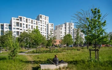 La maison de quartier Jacques Brel fête le patrimoine sur la place Léon Blum