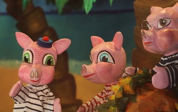 Jacques et les trois petits cochons