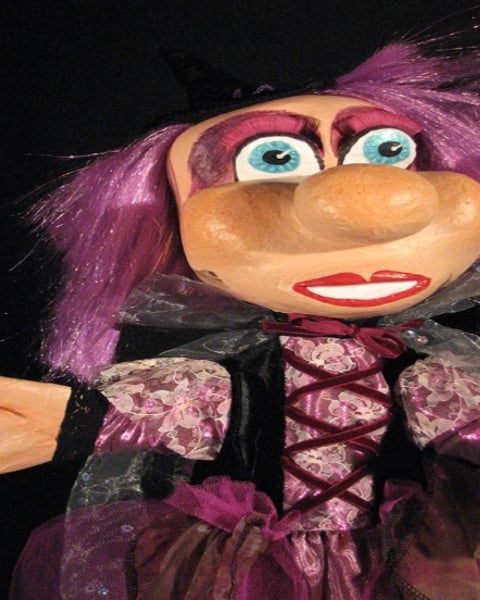 Violette la petite sorcière
