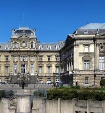 Le textile en Nord prend ses quartiers à la Préfecture