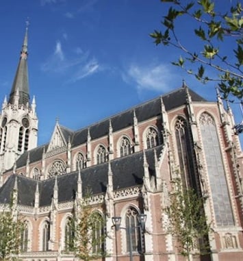 Post Tenebras