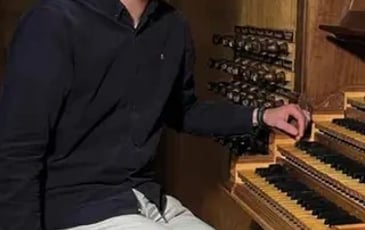 André Poortvliet à l'orgue de West-Cappel