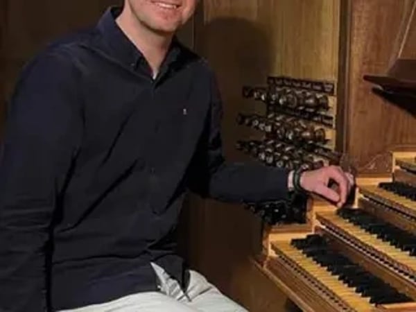 André Poortvliet à l'orgue de West-Cappel