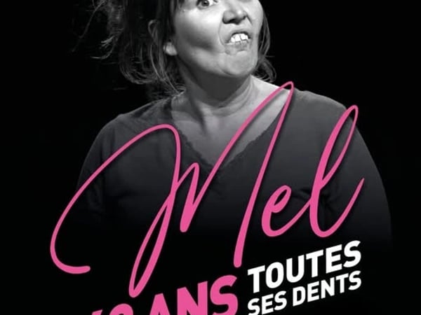Mélanie Sandt, Mel, 43 ans, toutes ses dents