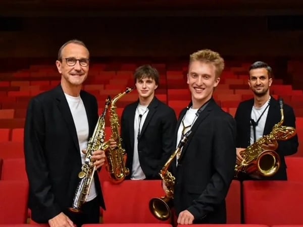 Saxo’Folies
