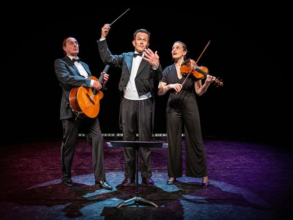Trois, Quatre 2 - Eh bien, dansons maintenant ! Un spectacle musical écrit par Jean-Christophe Cheneval