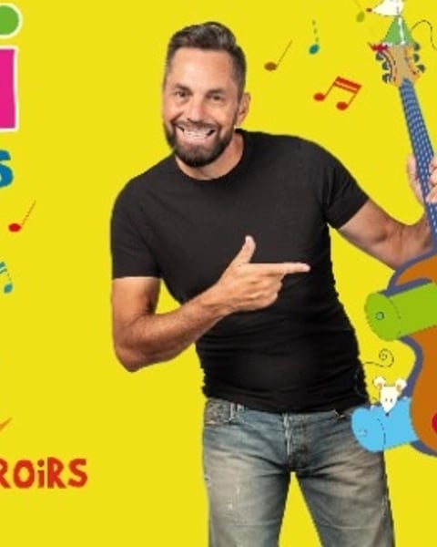 Rémi "Ma guitare à tiroirs"