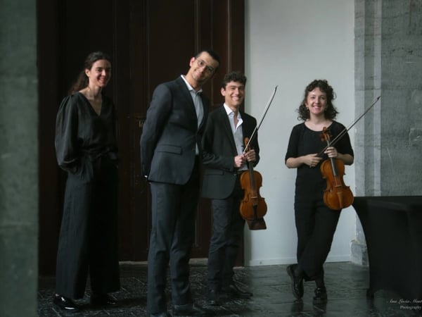 La Constellation du Capricorne, Ensemble Saint-Honoré