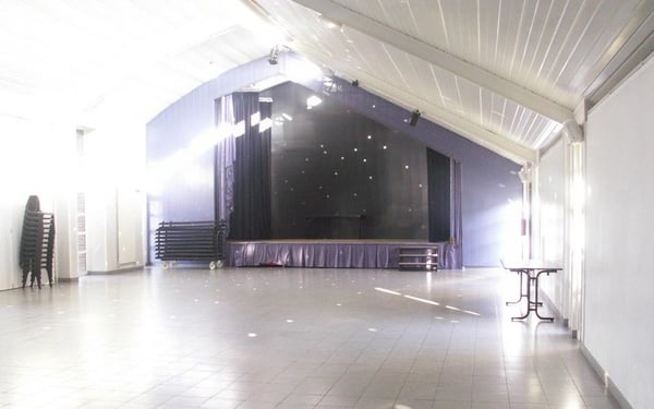 Salle multi-spectacles de Quérénaing