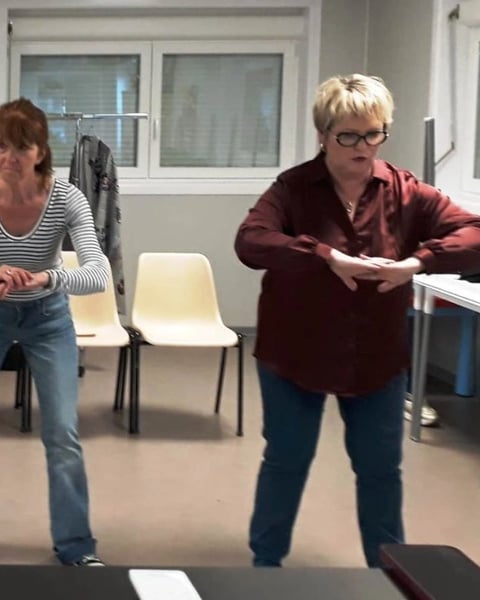 Et pendant ce Temps, Simone Veille !